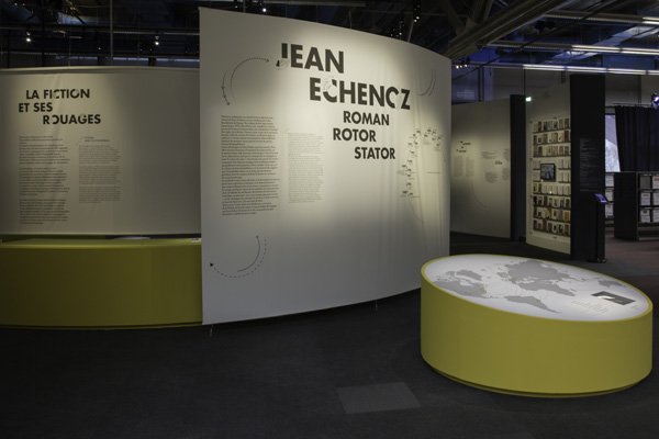 Entrée de l'exposition Jean Echenoz