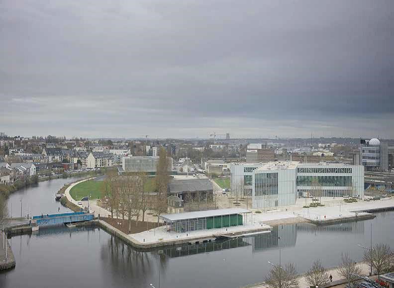 vue urbaine port de caen (photo Julien Lanoo)