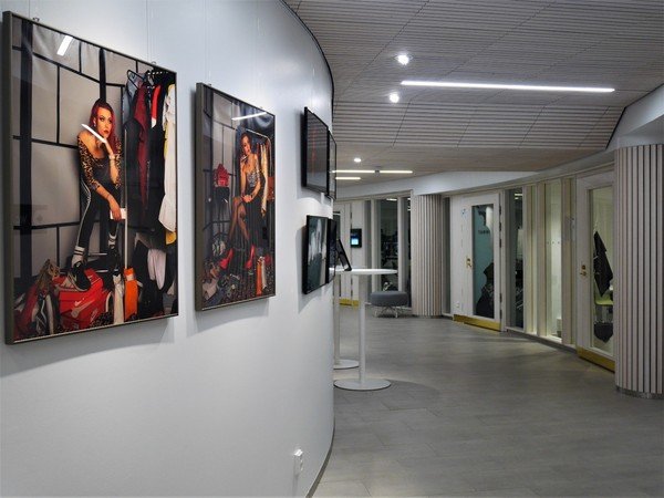 photographie de l'espace d'exposition