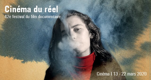 affiche du Cinéma du réel représentant une jeune femme brune soufflant sur son visage la fumée d'une cigarette
