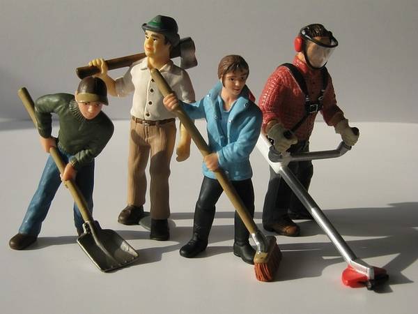 Figurines du monde du travail