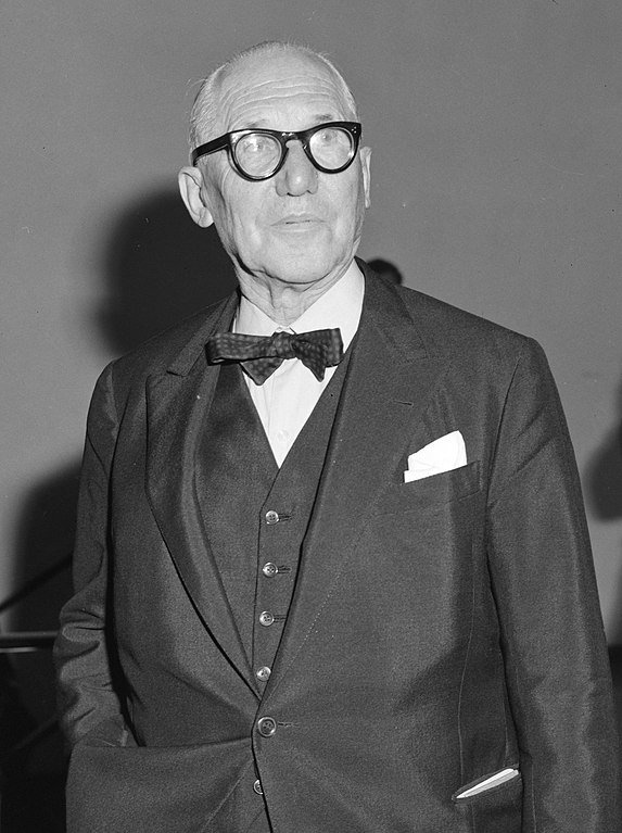 Le Corbusier vu de face